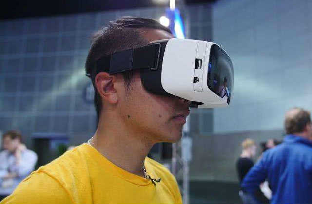 萬至達VR眼鏡瞳孔間距調(diào)節(jié)電機解決方案